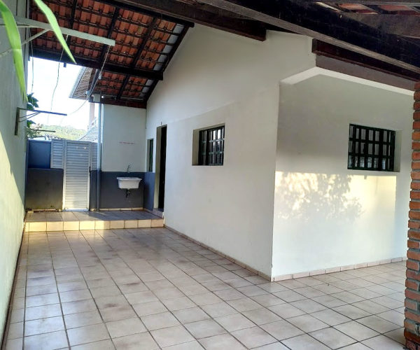 Residencial Praia de Bombas Aluguel Apartamentos em Bombas 7-14